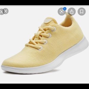 Allbirds Wool Runners yellow size 8